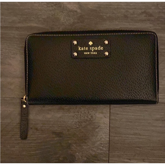 NWOT KATE SPADE NEDRA SAFFIANO LEATHER WALLET W/ HOT PINK LINING. - Picture 2 of 13